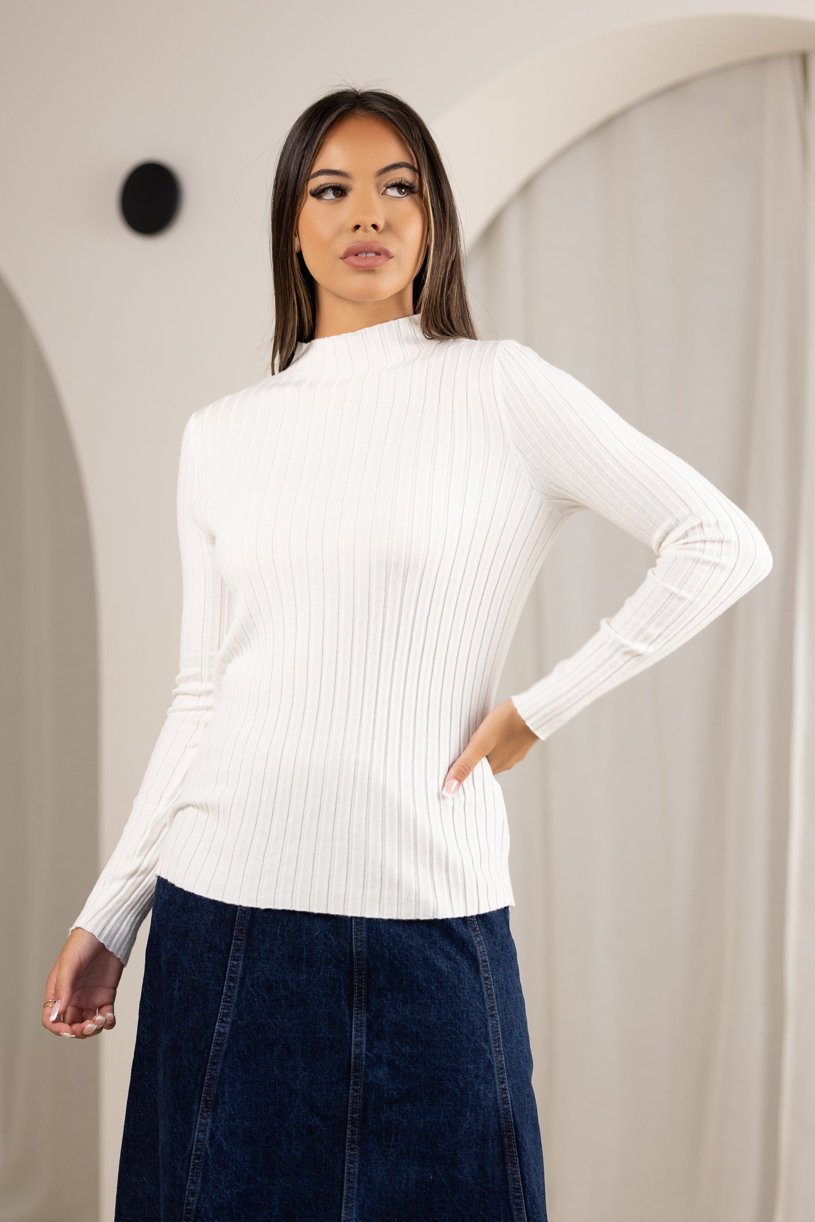 01190116-1-WHI-top-knit