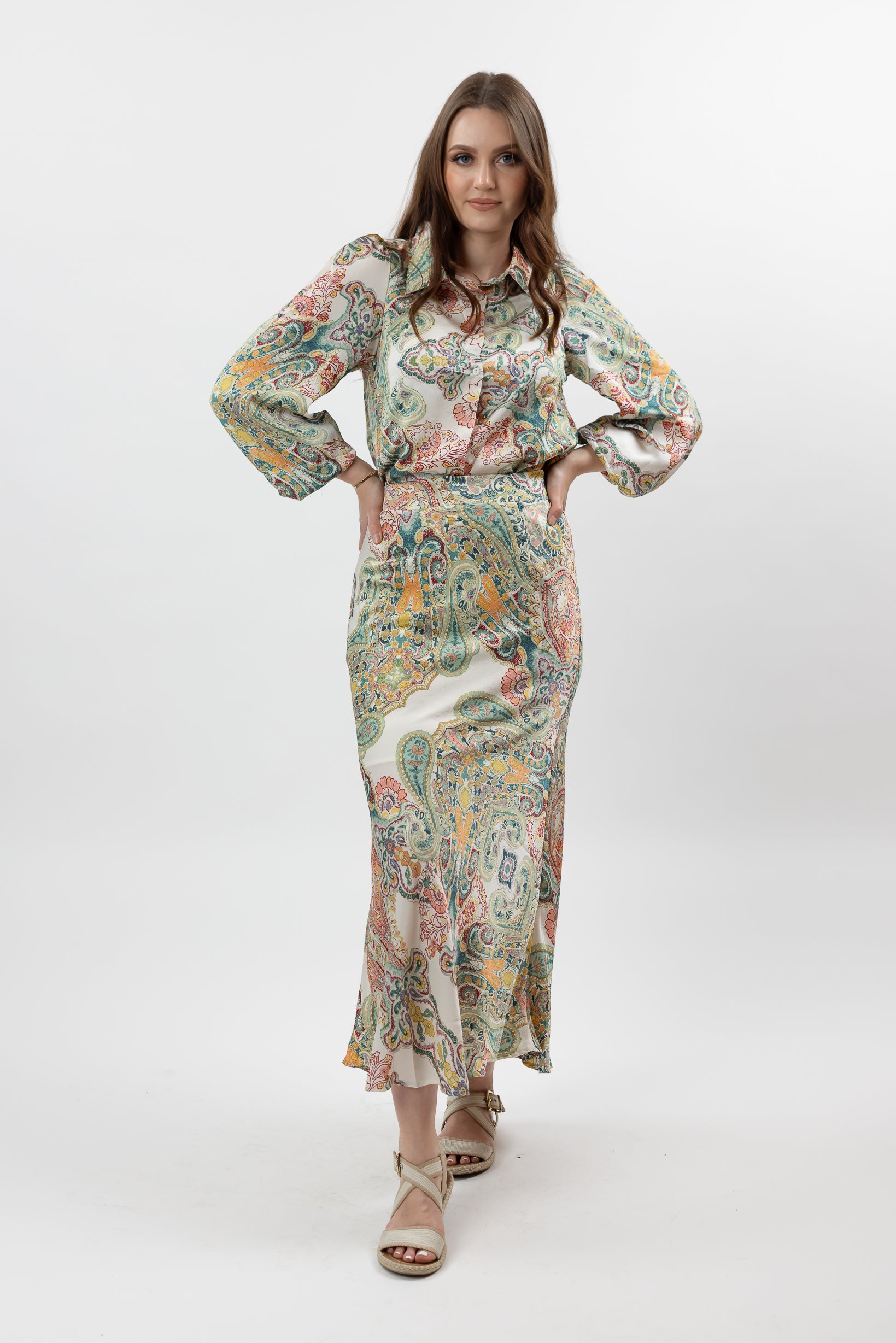01230406-1-PNT-skirt