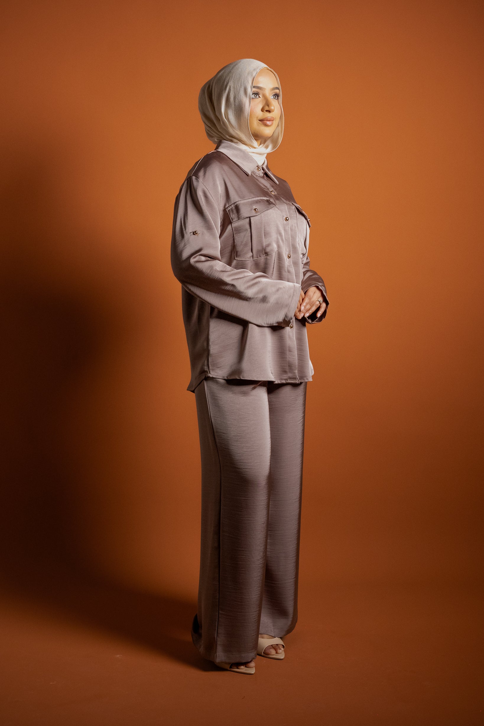 01240931-1-MOC-shirt