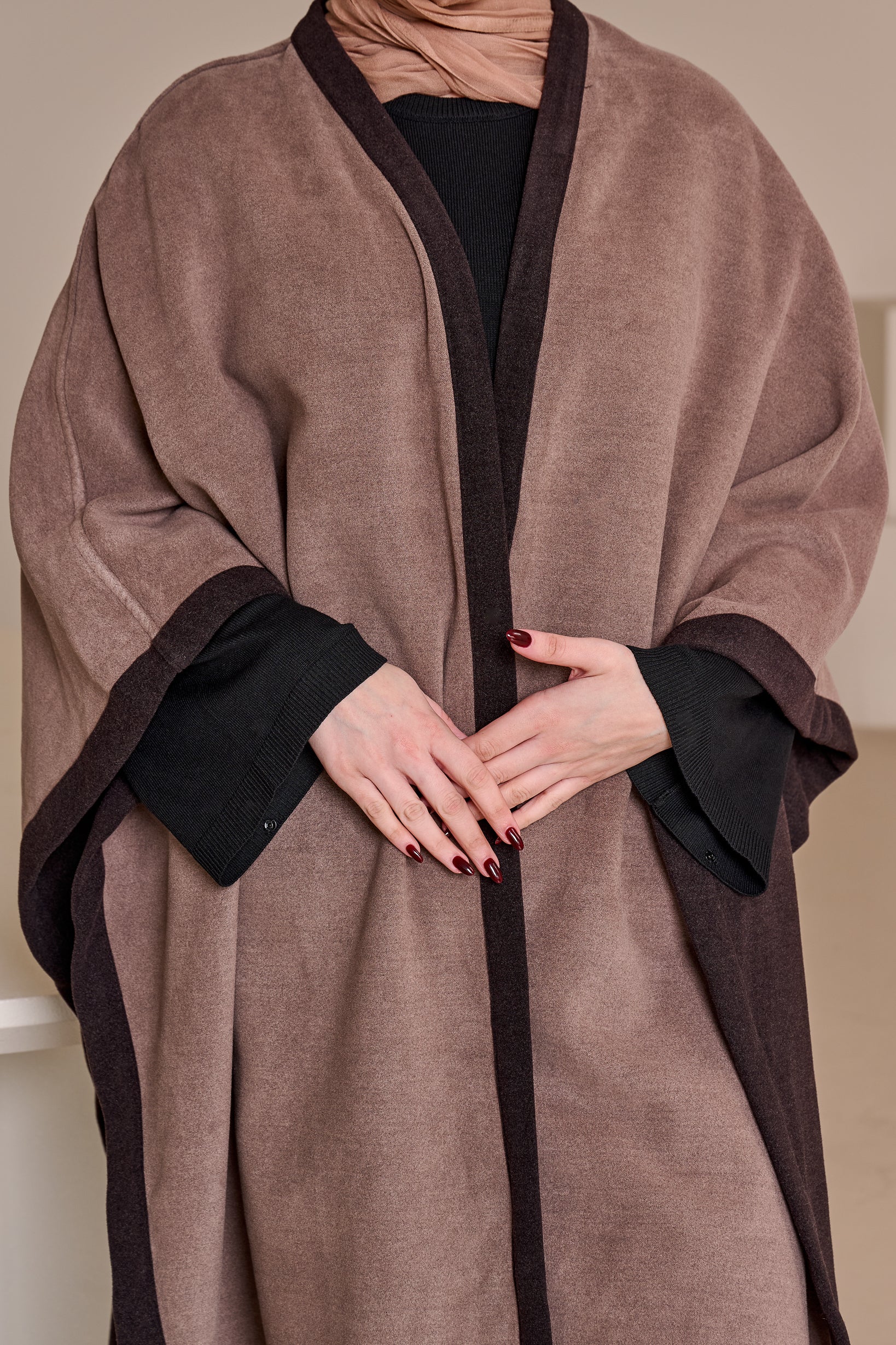 61240-MBL-poncho-outerwear