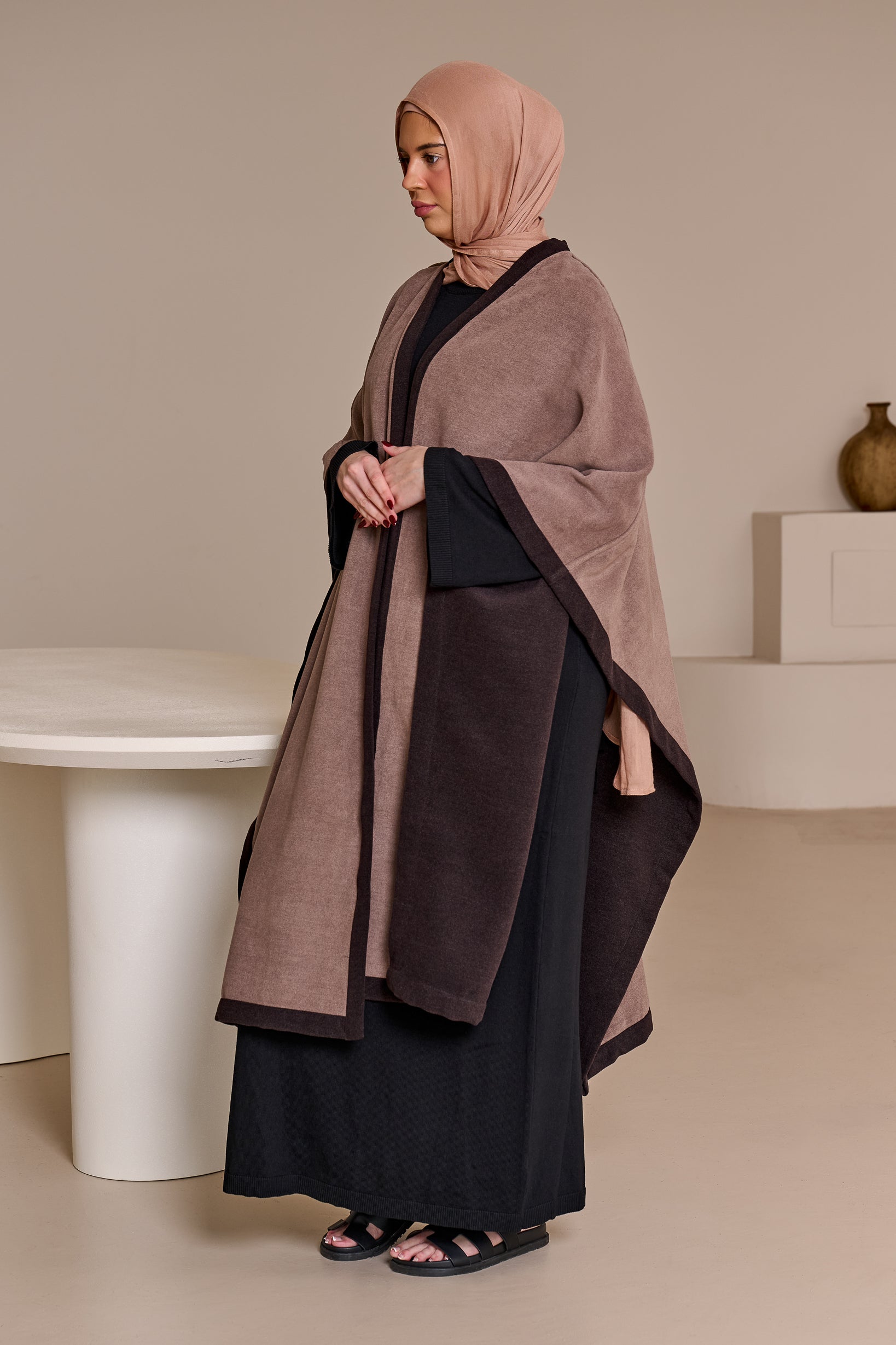 61240-MBL-poncho-outerwear