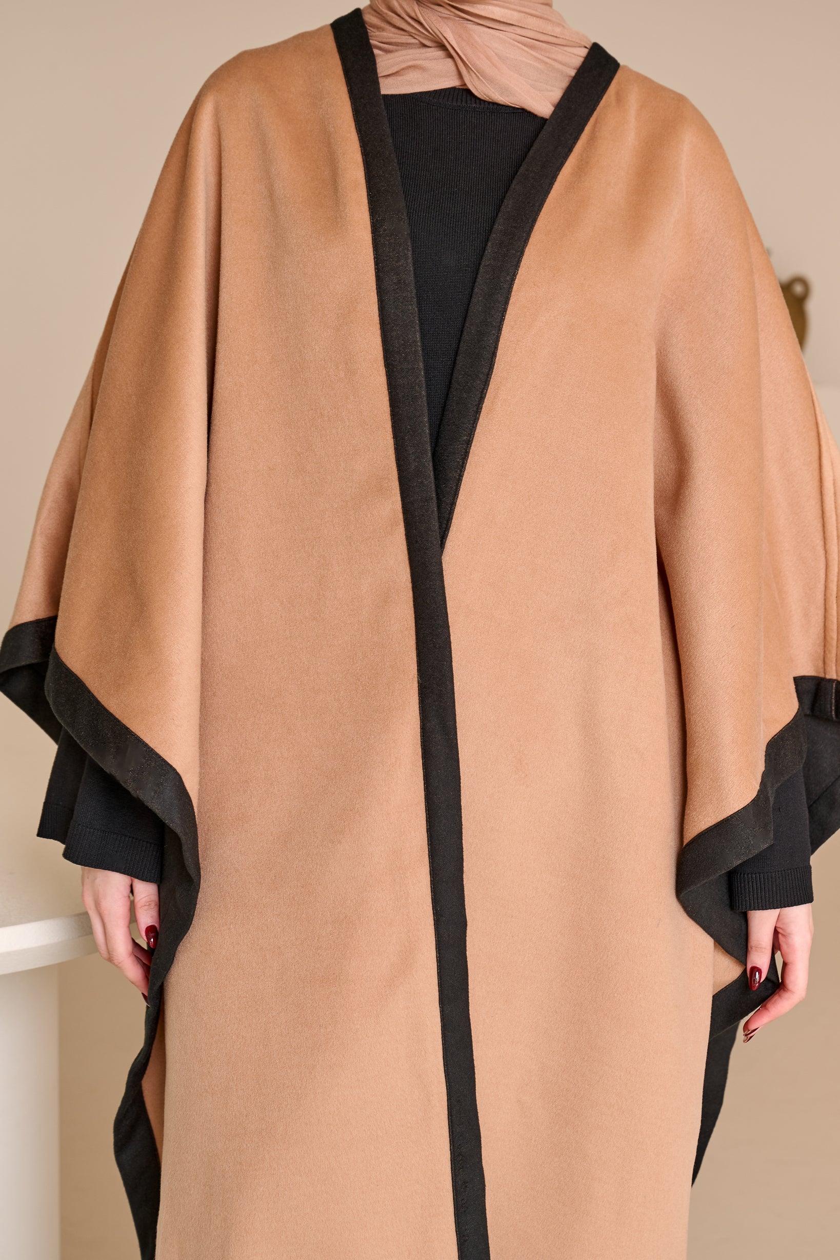 61240-TBL-poncho-outerwear