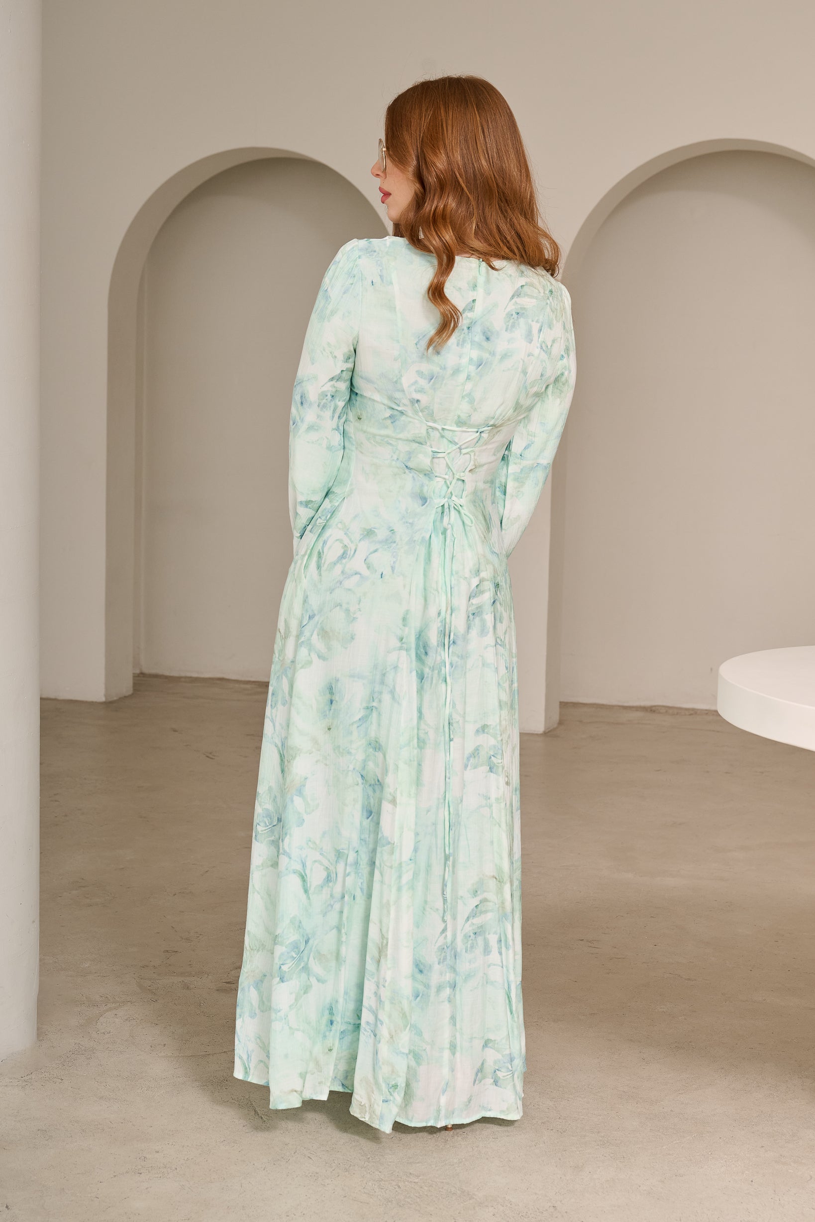 80879-1-BLU-floral-print