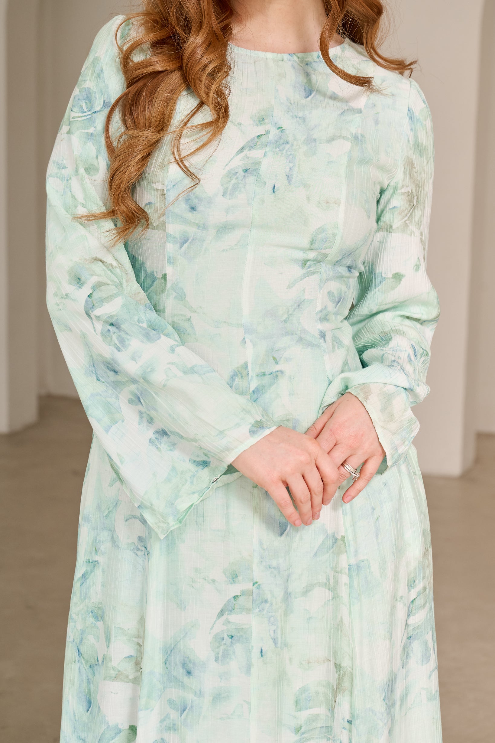80879-1-BLU-floral-print