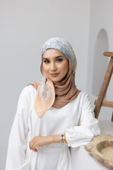 CSS001-3-crinkled-square-hijab