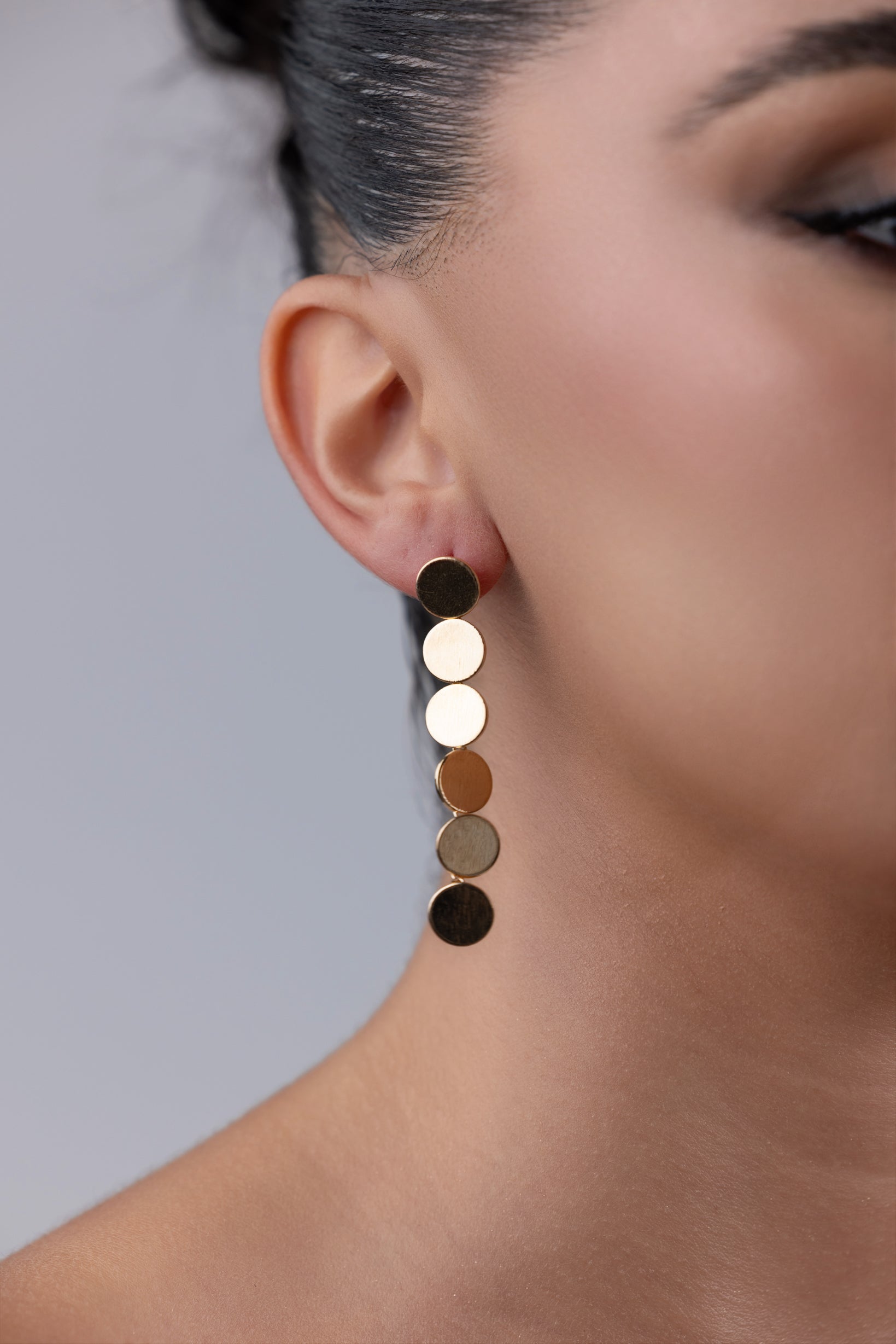 EAR016-Gold-earrings-accessories