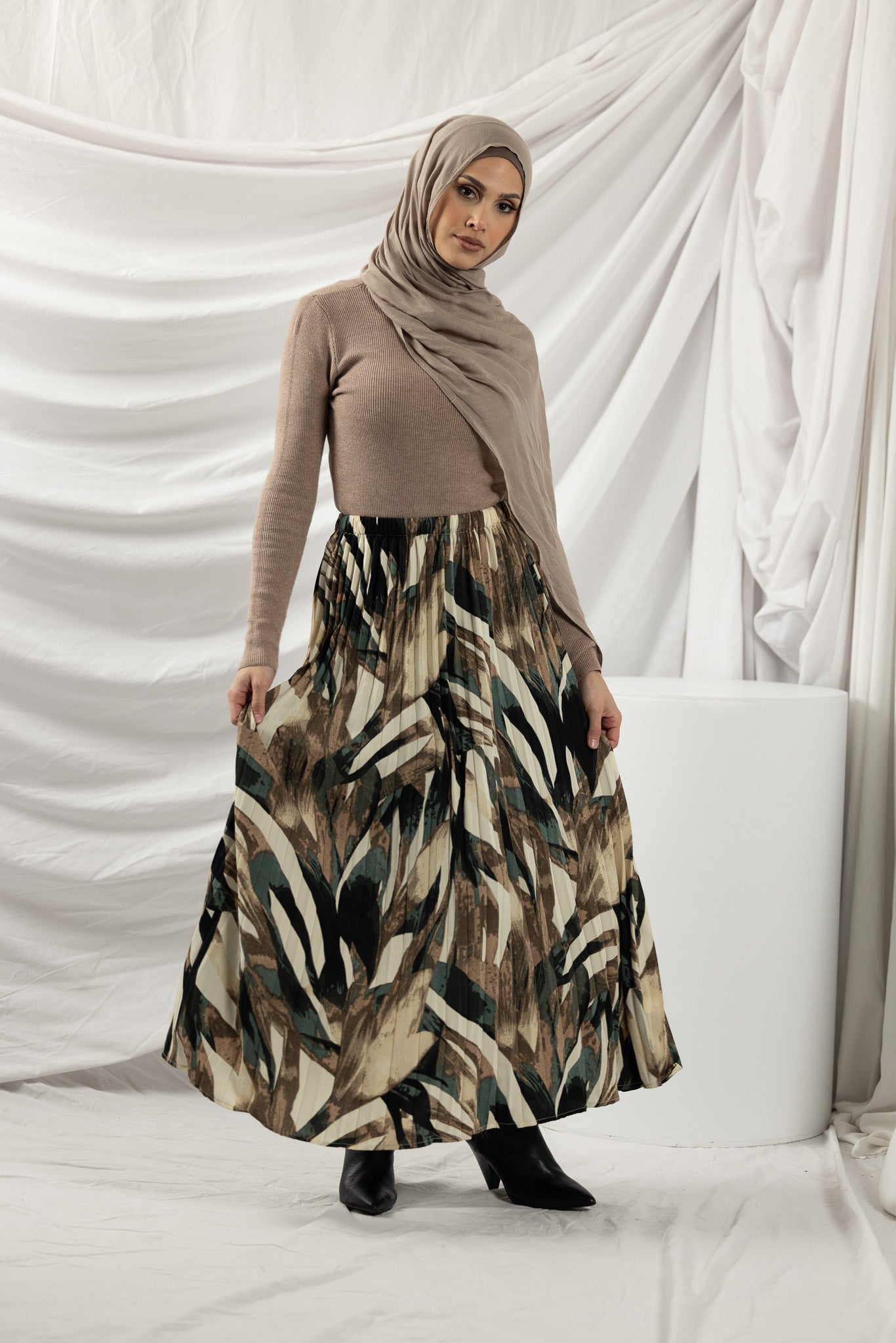 K2221945-MOC-skivvy-top-knit