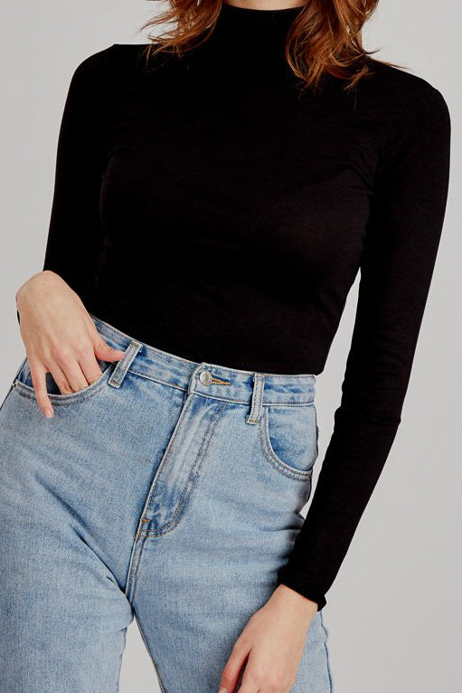 M00178Black-basic-top