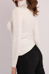 M00178OffWhite-basic-top