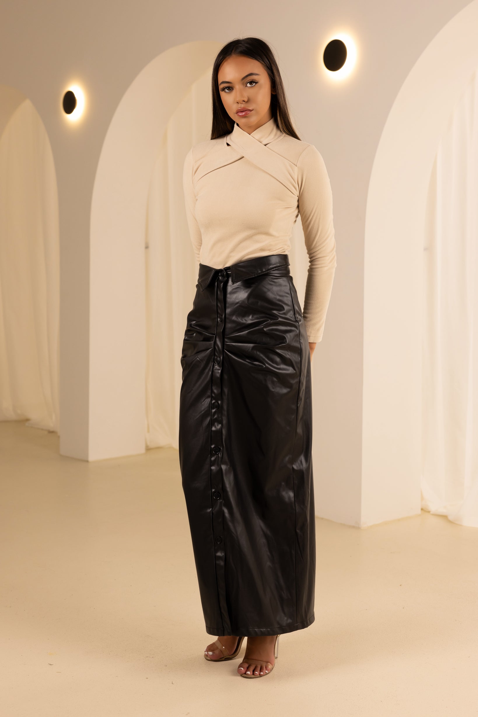 M7681Black-maxi-skirt