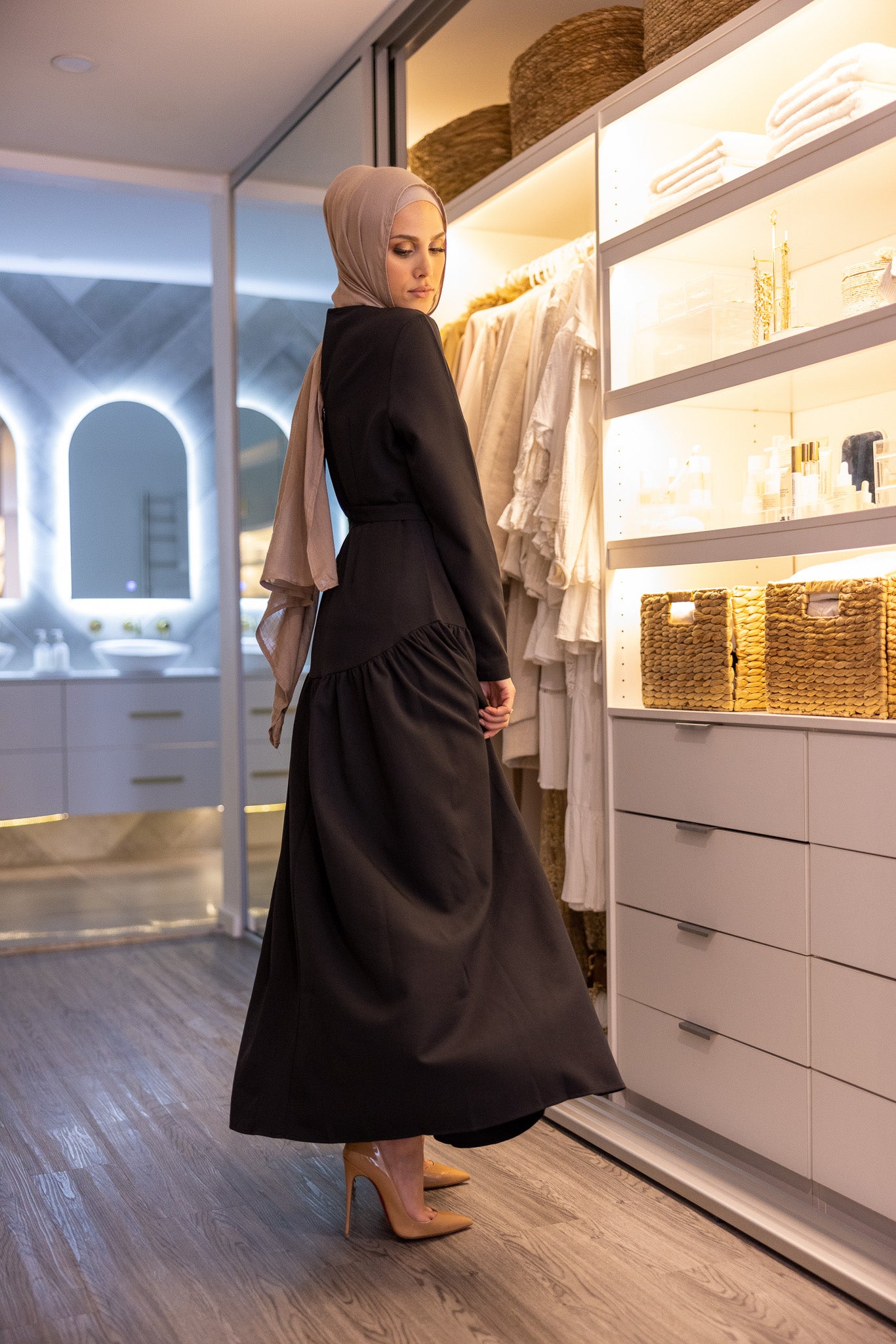 M7957Black-dress-abaya