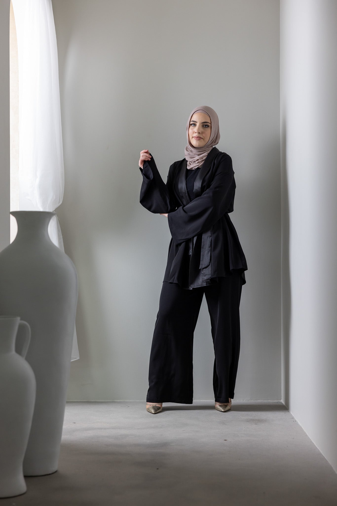 M8213Black-wrap-jacket