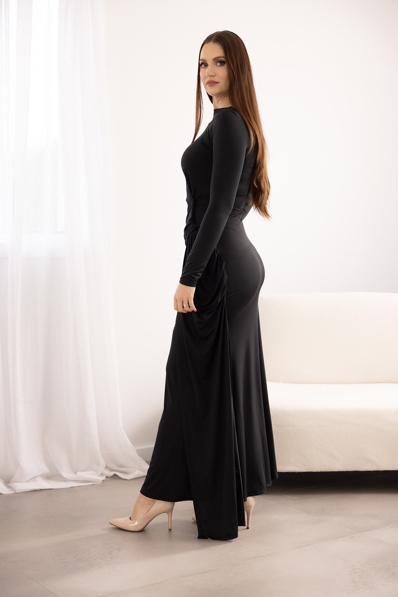 M8225Black-dress-abaya