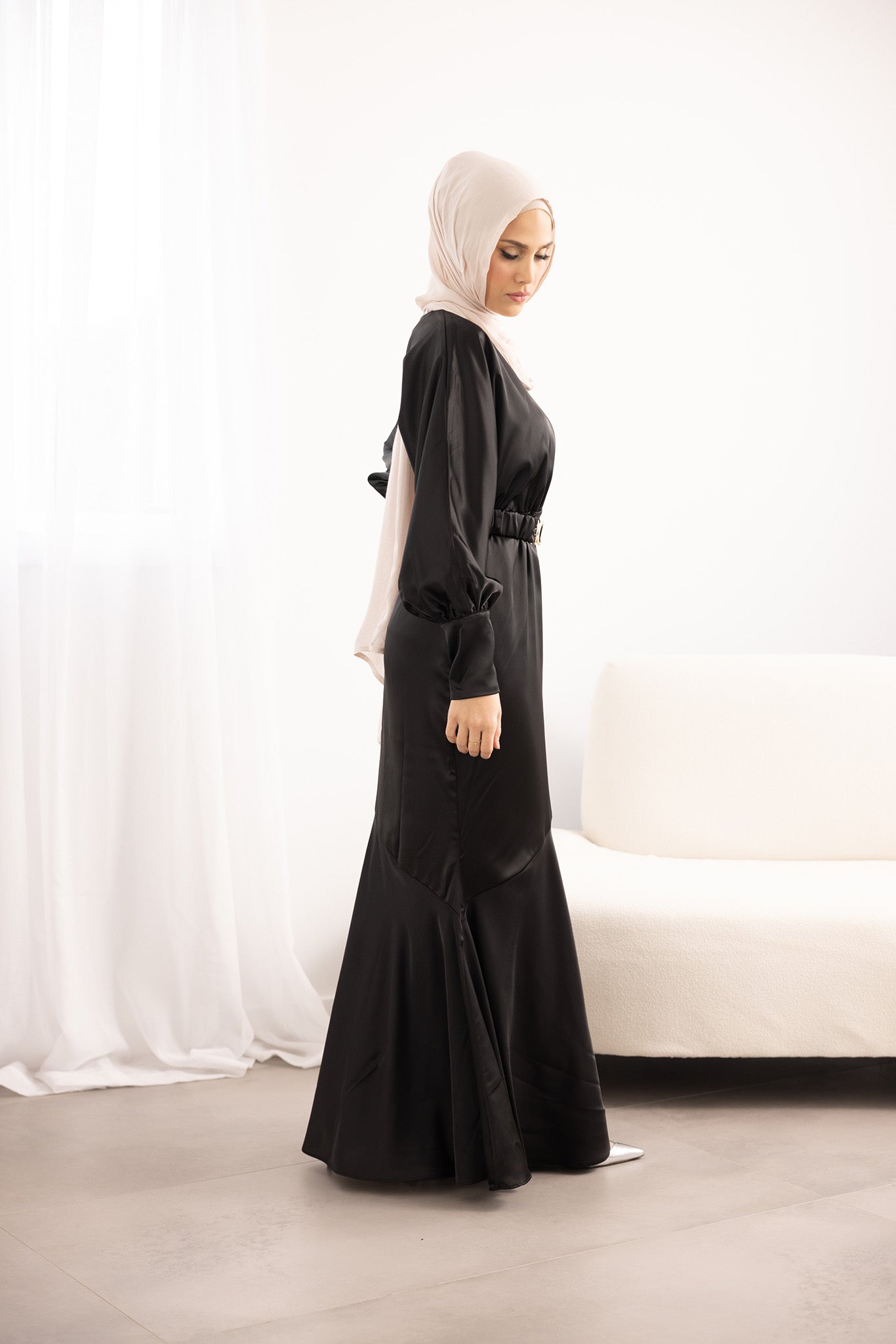 M8233-BLK-dress-abaya-satin