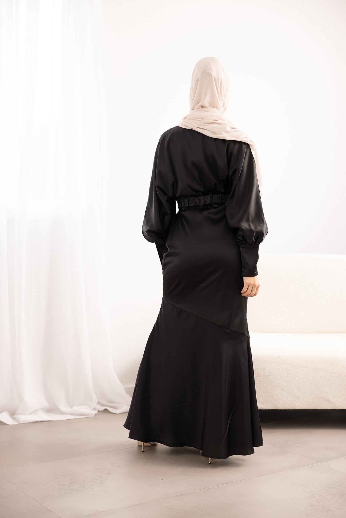 M8233-BLK-dress-abaya-satin