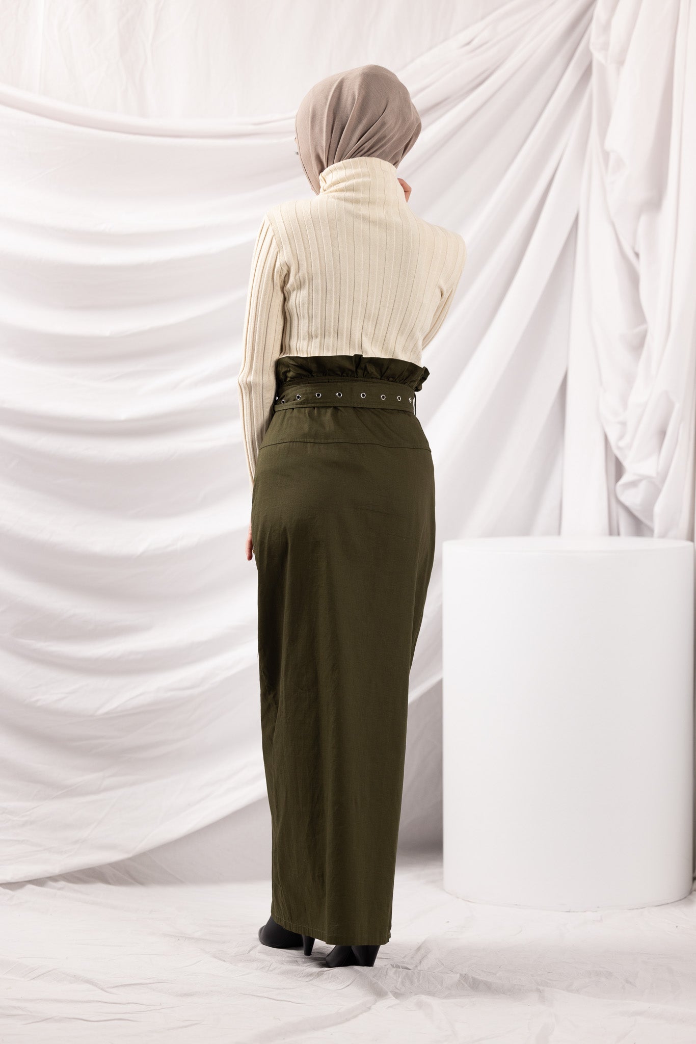 M8270Khaki-skirt