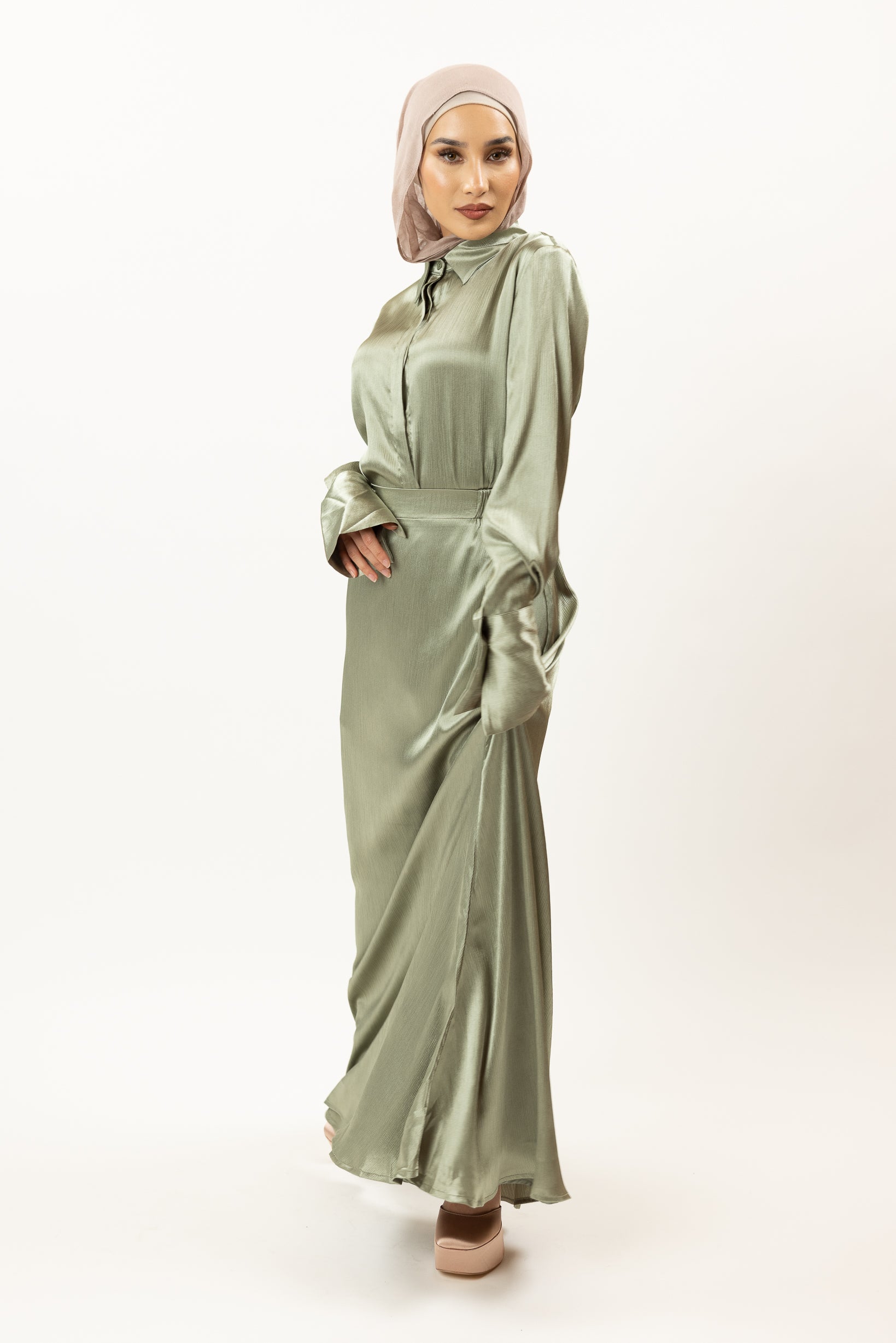 M8356Khaki-satin-skirt