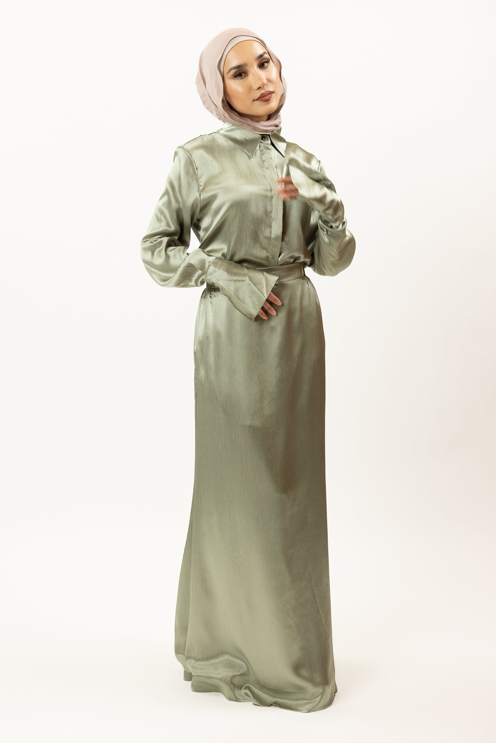 M8356Khaki-satin-skirt