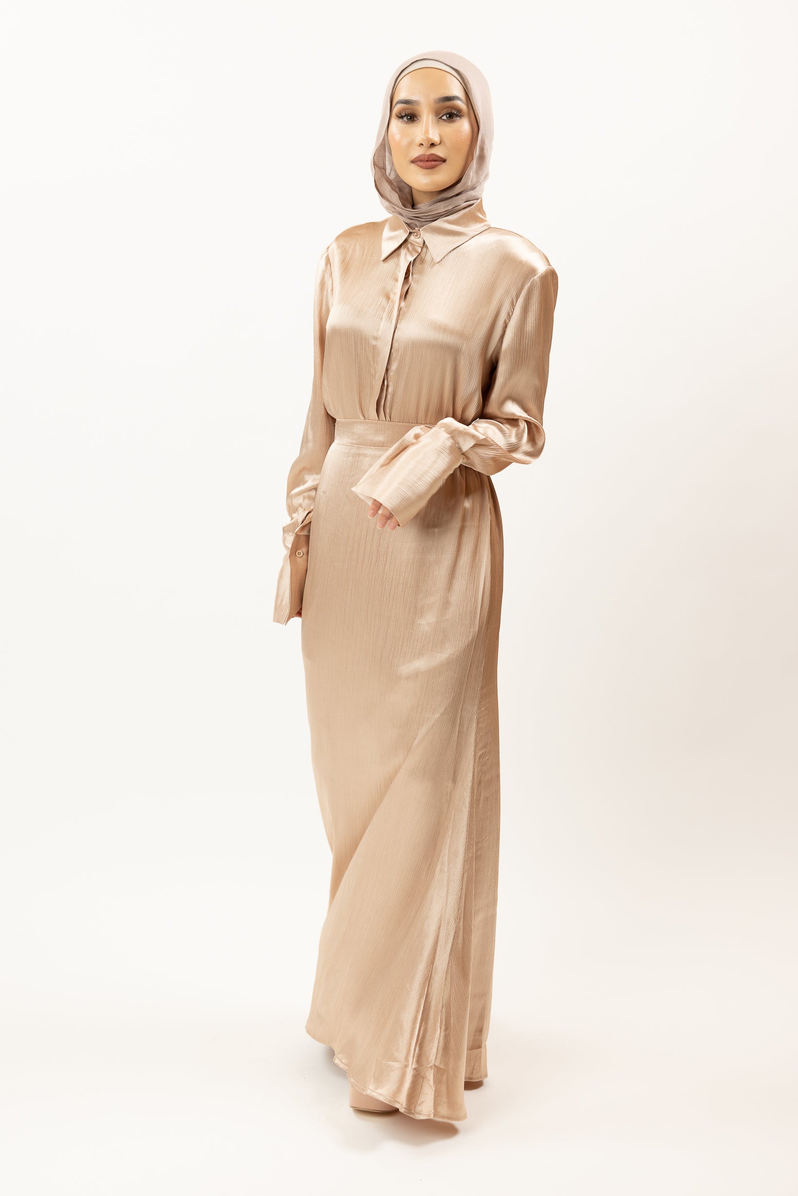 M8356Nude-satin-skirt