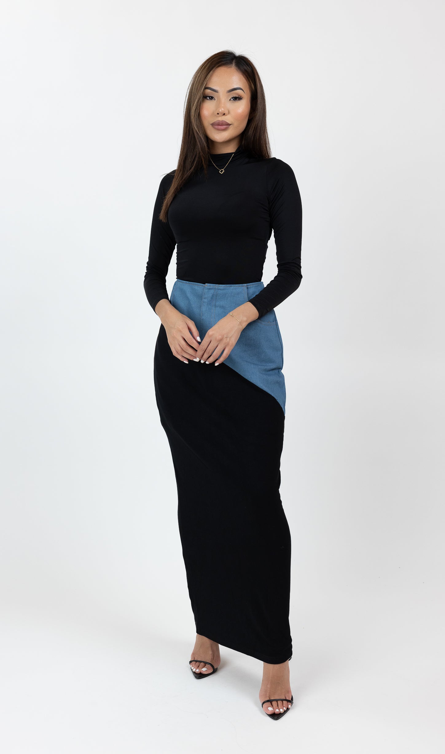 M8506Black-skirt-maxi