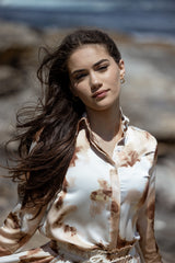 M8566Brown-shirt-print