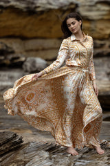 M8567Gold-skirt-print