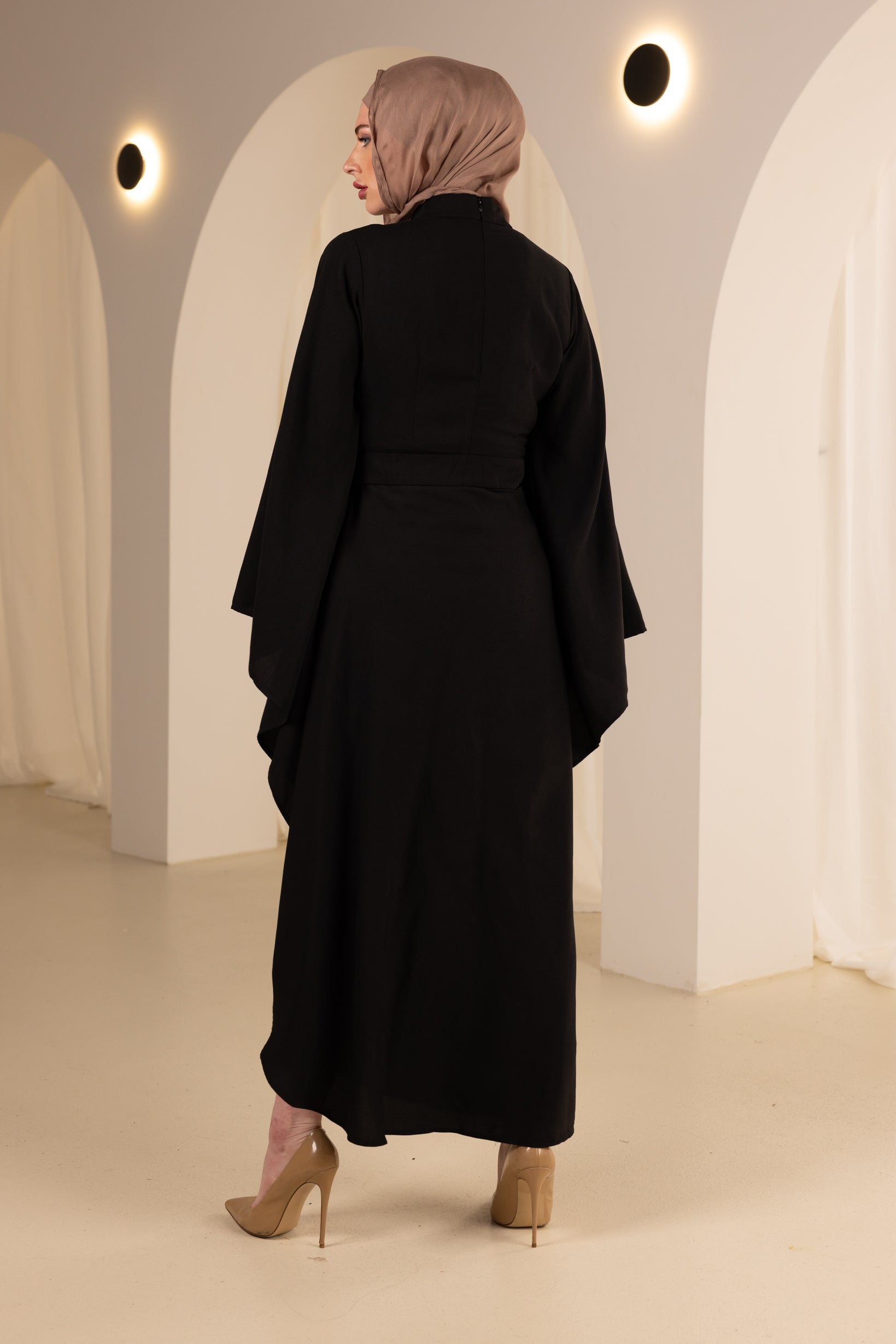 M8620Black-dress
