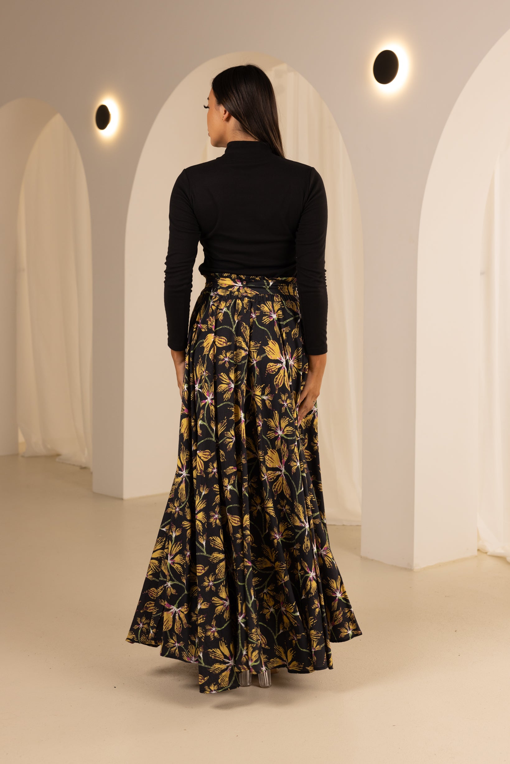 M8637Blackplain-maxi-skirt