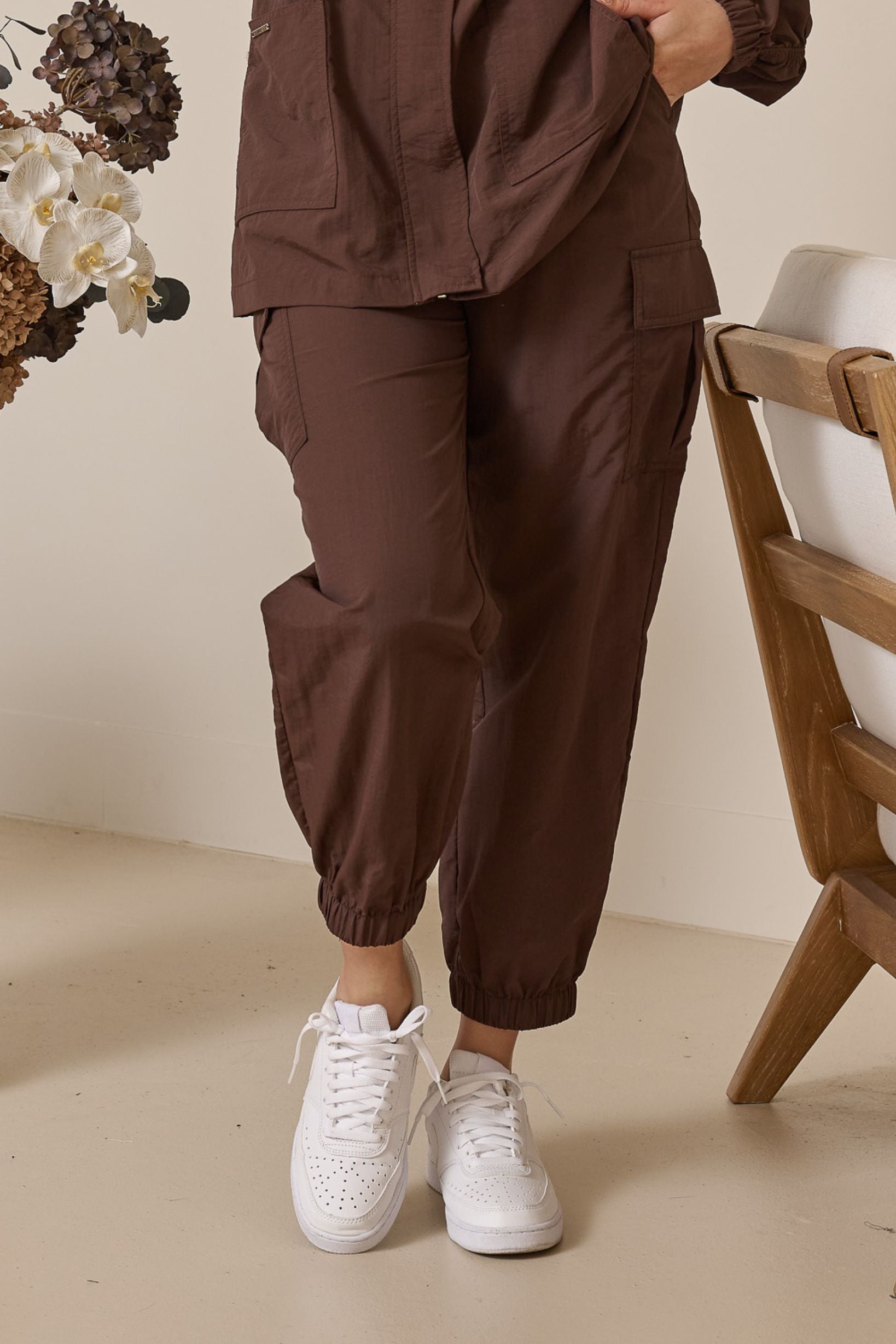 M9162-CHO-pants-bottom