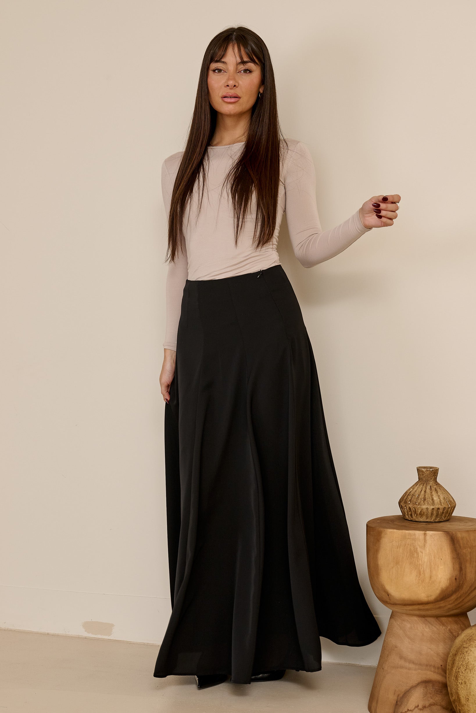 M9241-BLK-skirt-bottom