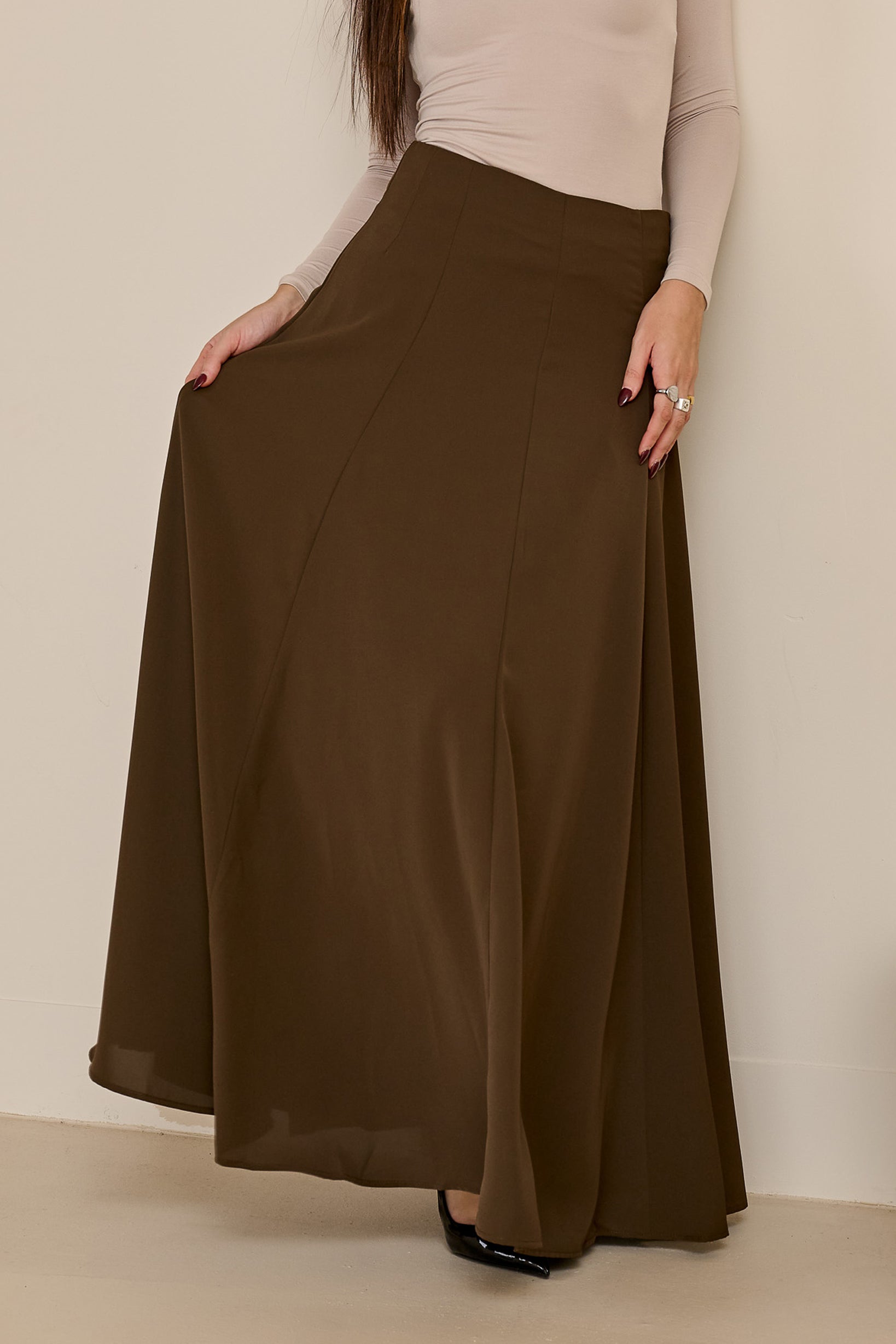 M9241-CHO-skirt-bottom