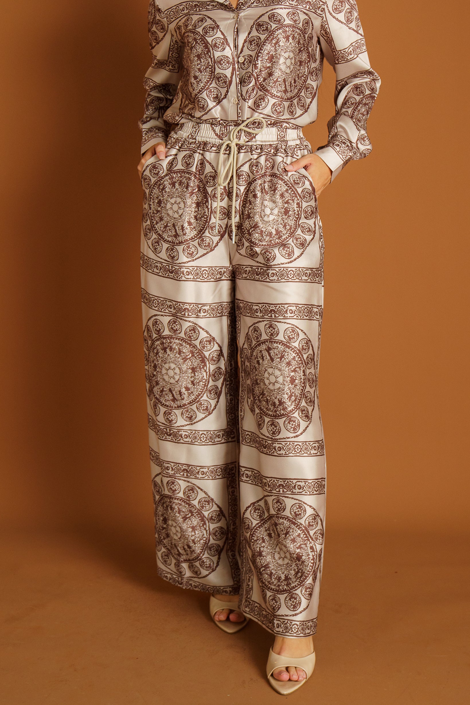 M9348Brownprint-pants