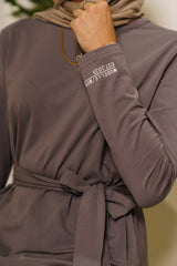 Modelle/Move Dana Split Tie Top