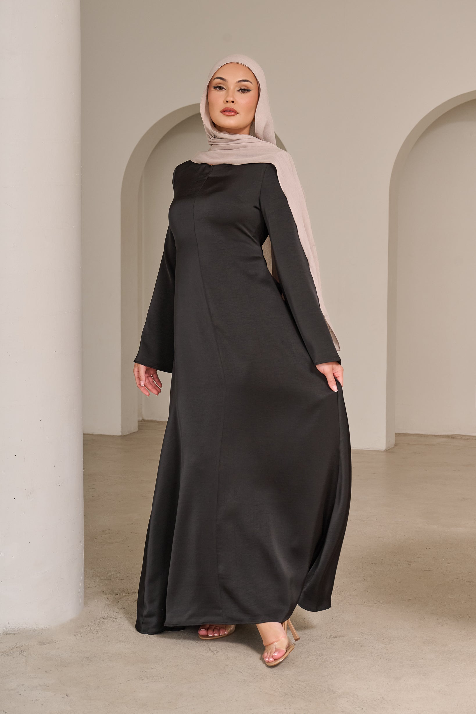 M9527-BLK--maxi-dress