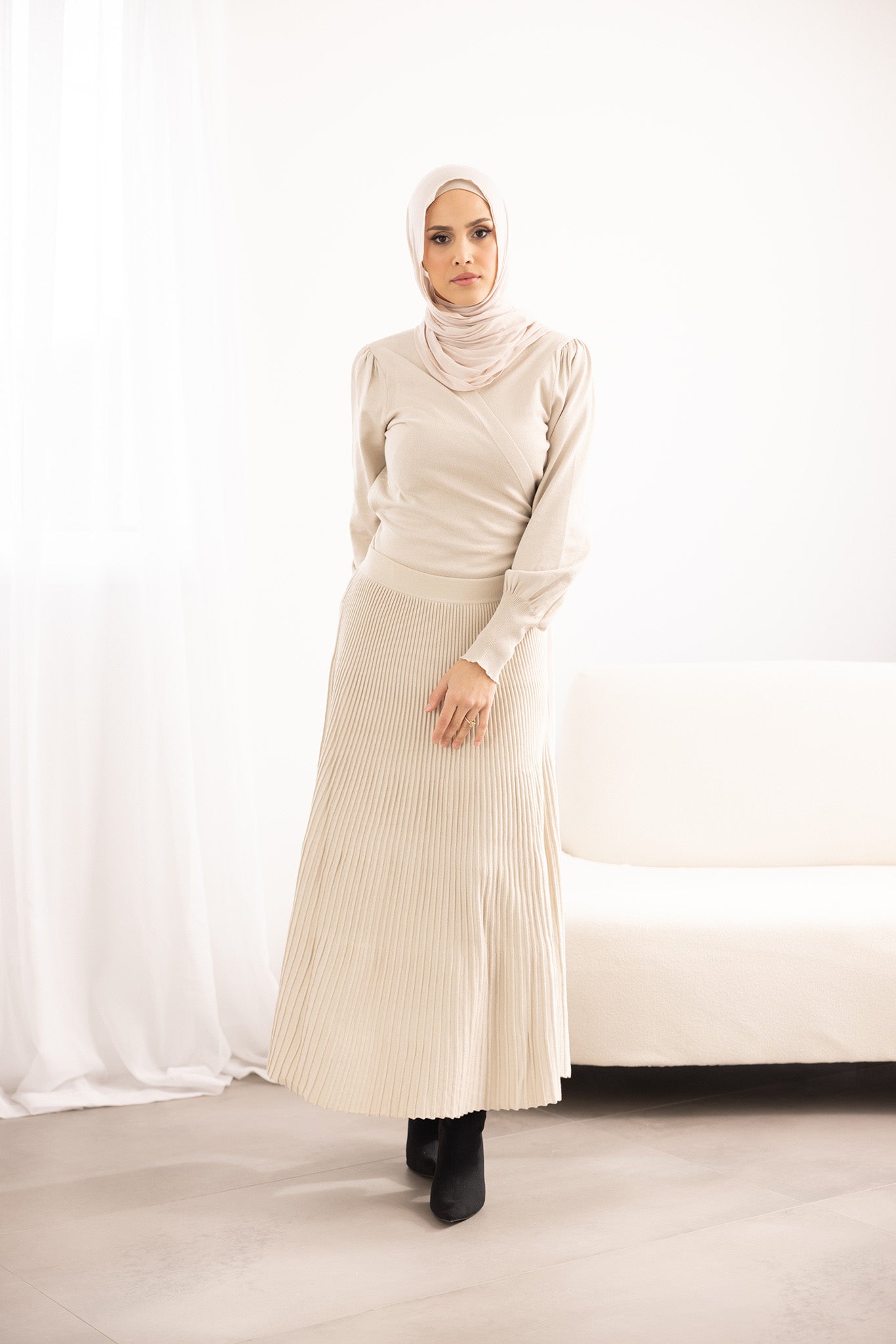 N714-BEI-skirt-knit