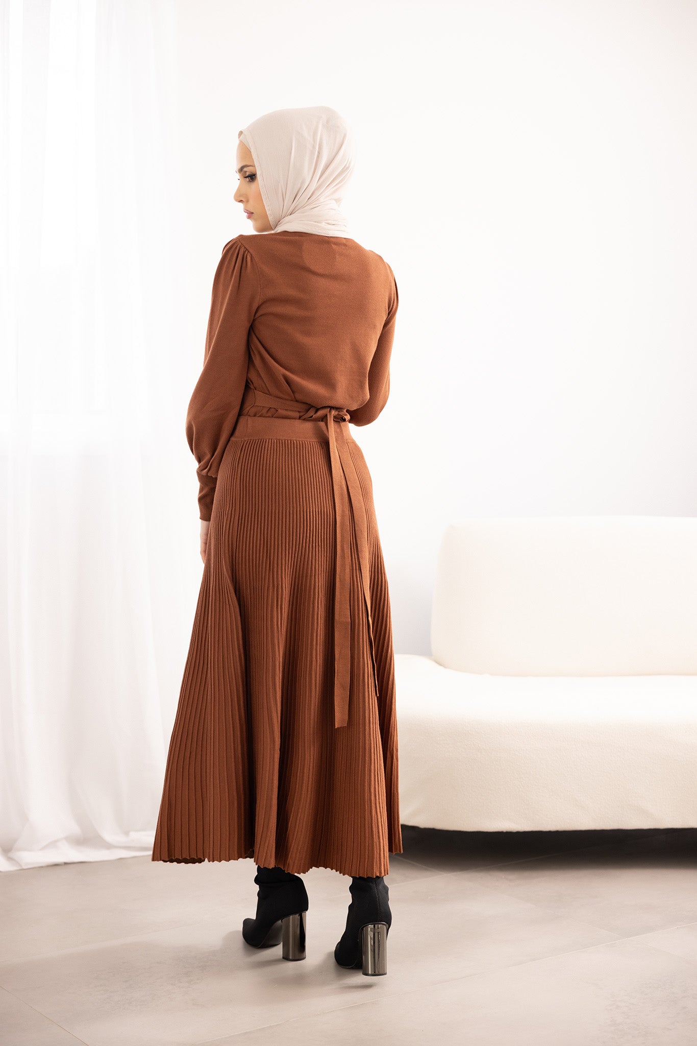 N714-BRN-skirt-knit