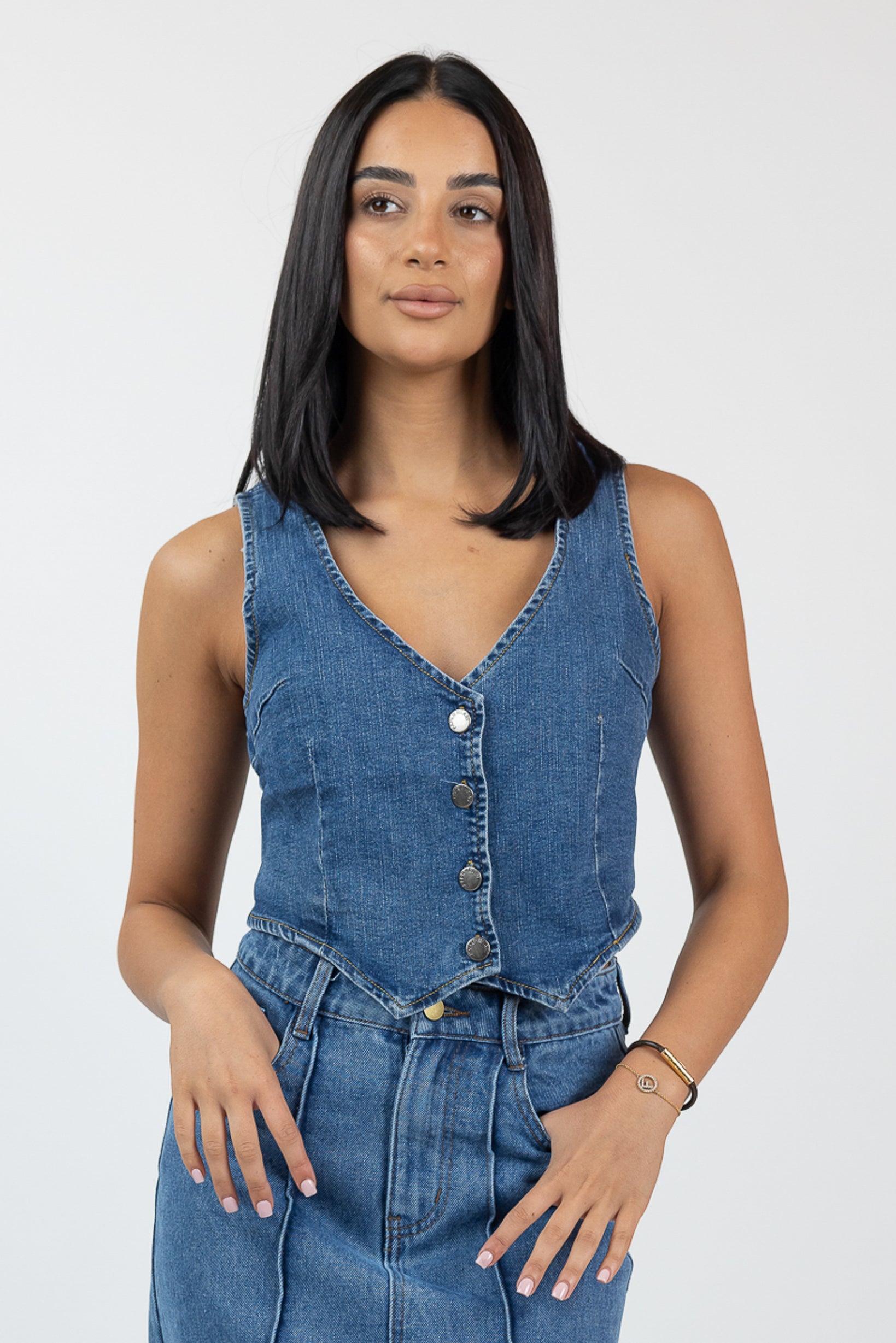PH10744-vest-top