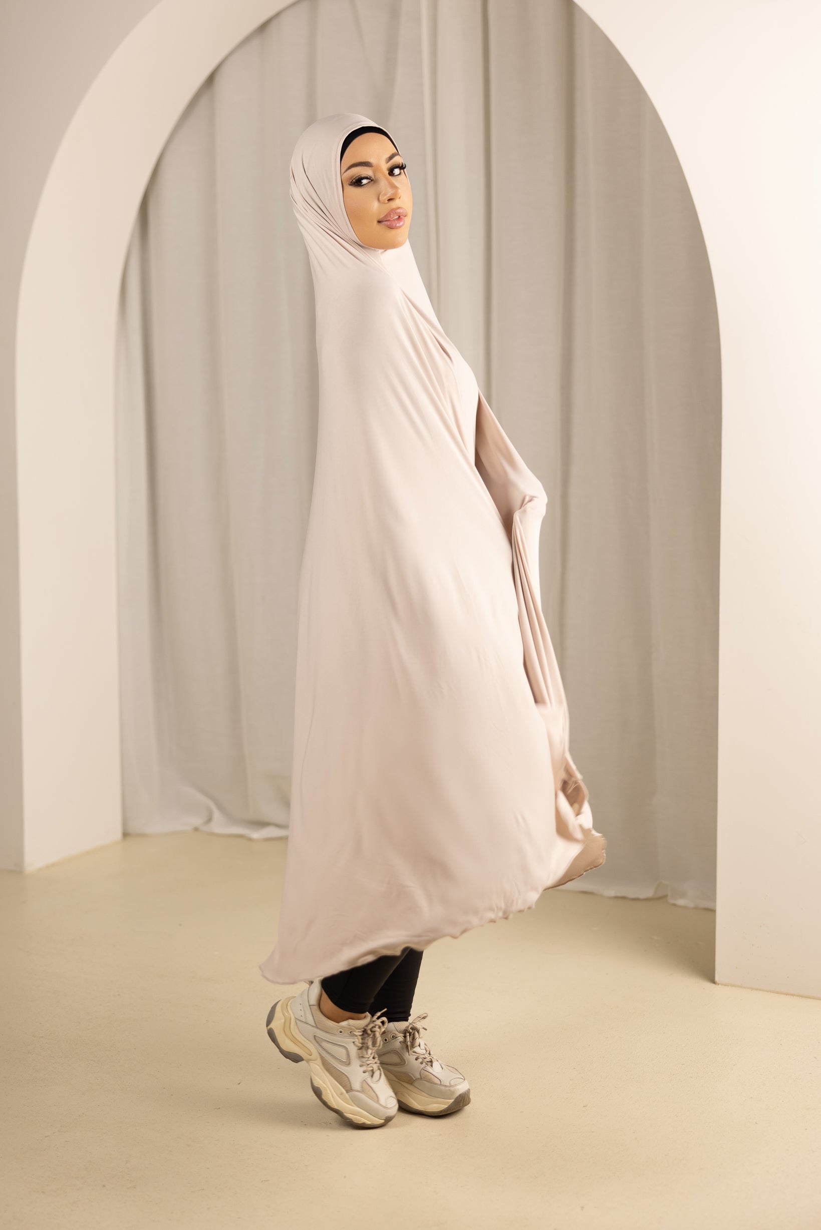 Jilbab - Shades of Nude