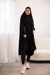 SC00034ABlack-jilbab-move