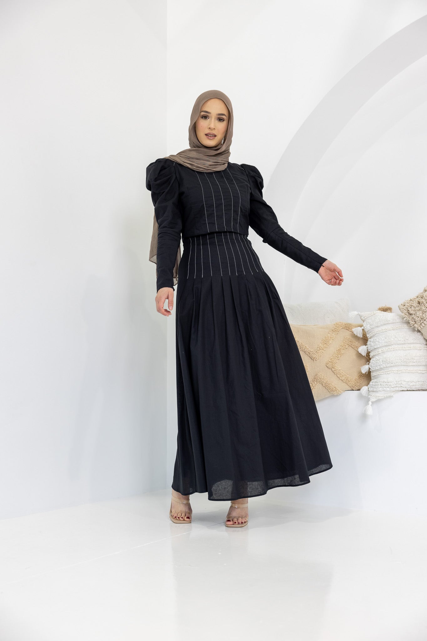 SM8298-BLK-skirt-top-set