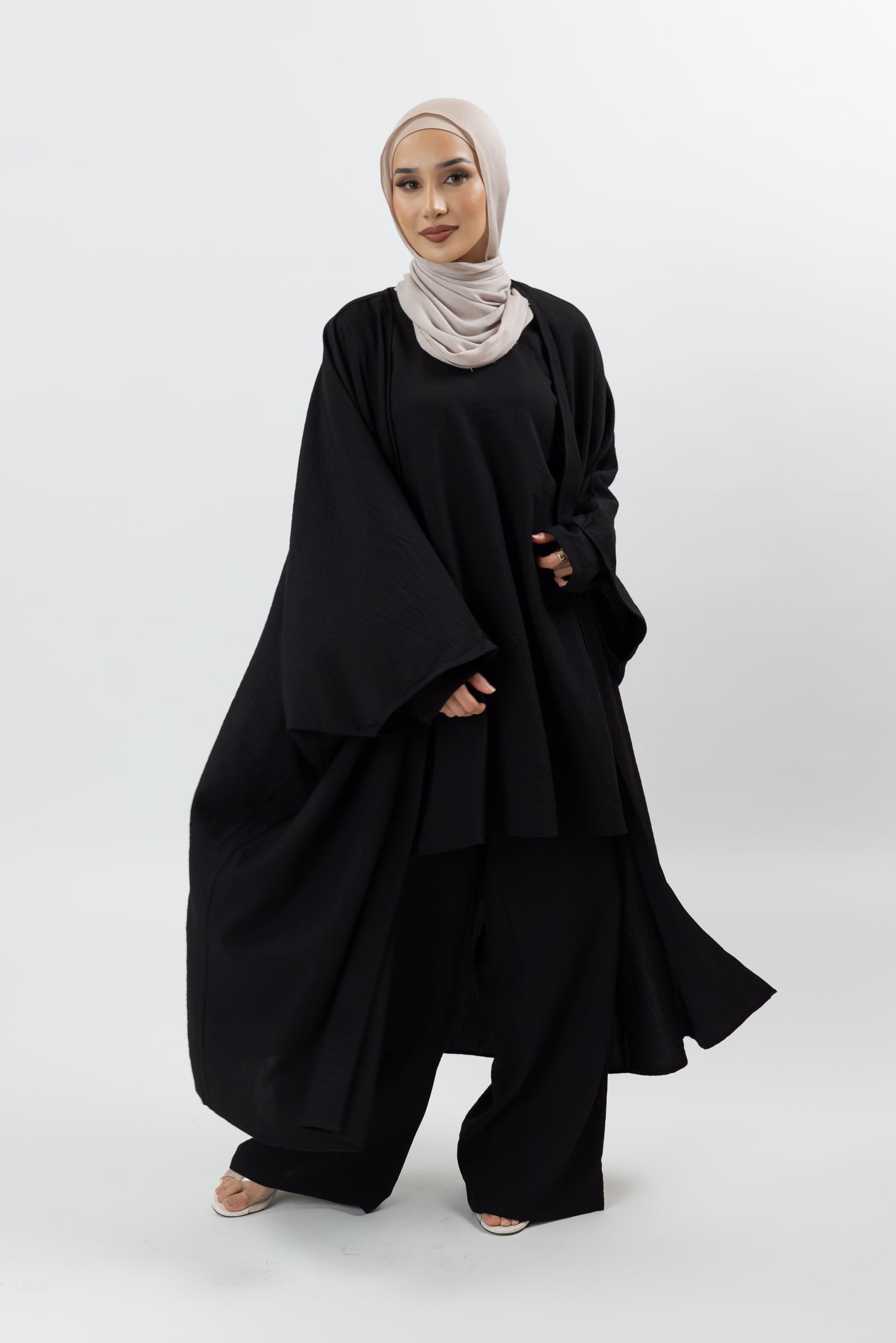 SM8560Black-top-pants-cardigan-set