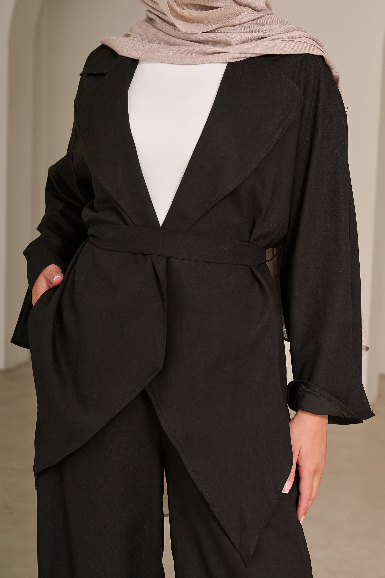 SM9719-BLA-outfit-set