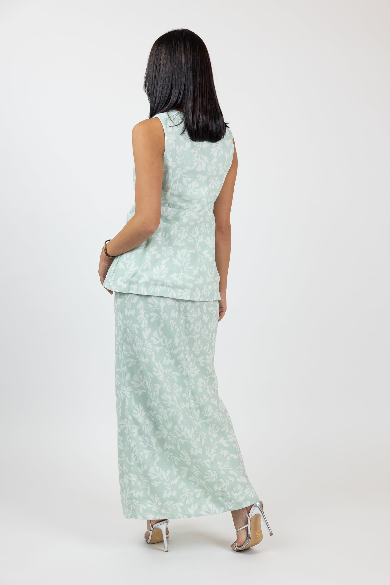 SR0958J03-S-Sage-skirt