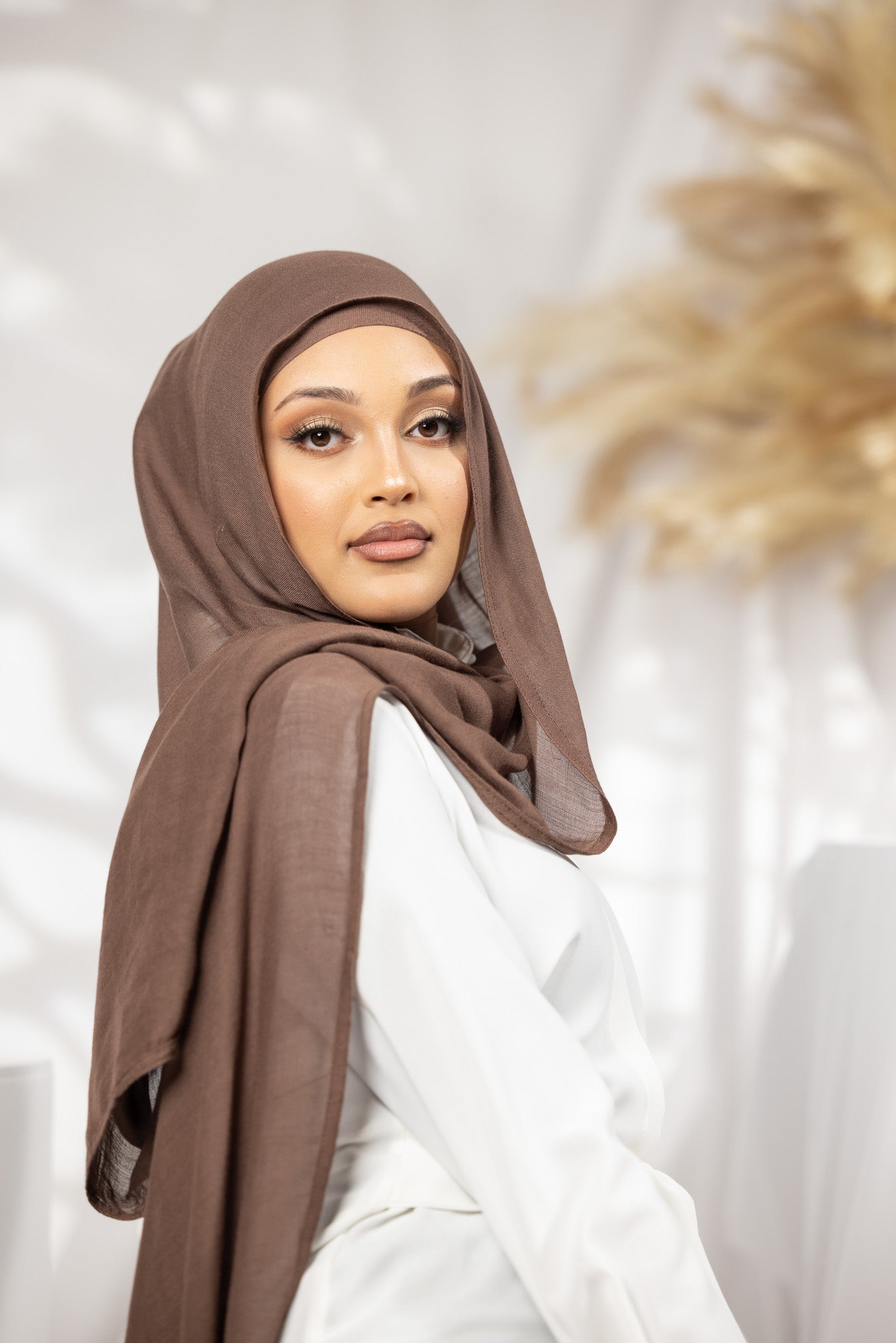 WS2222Carob-shawl-scarves-cotton