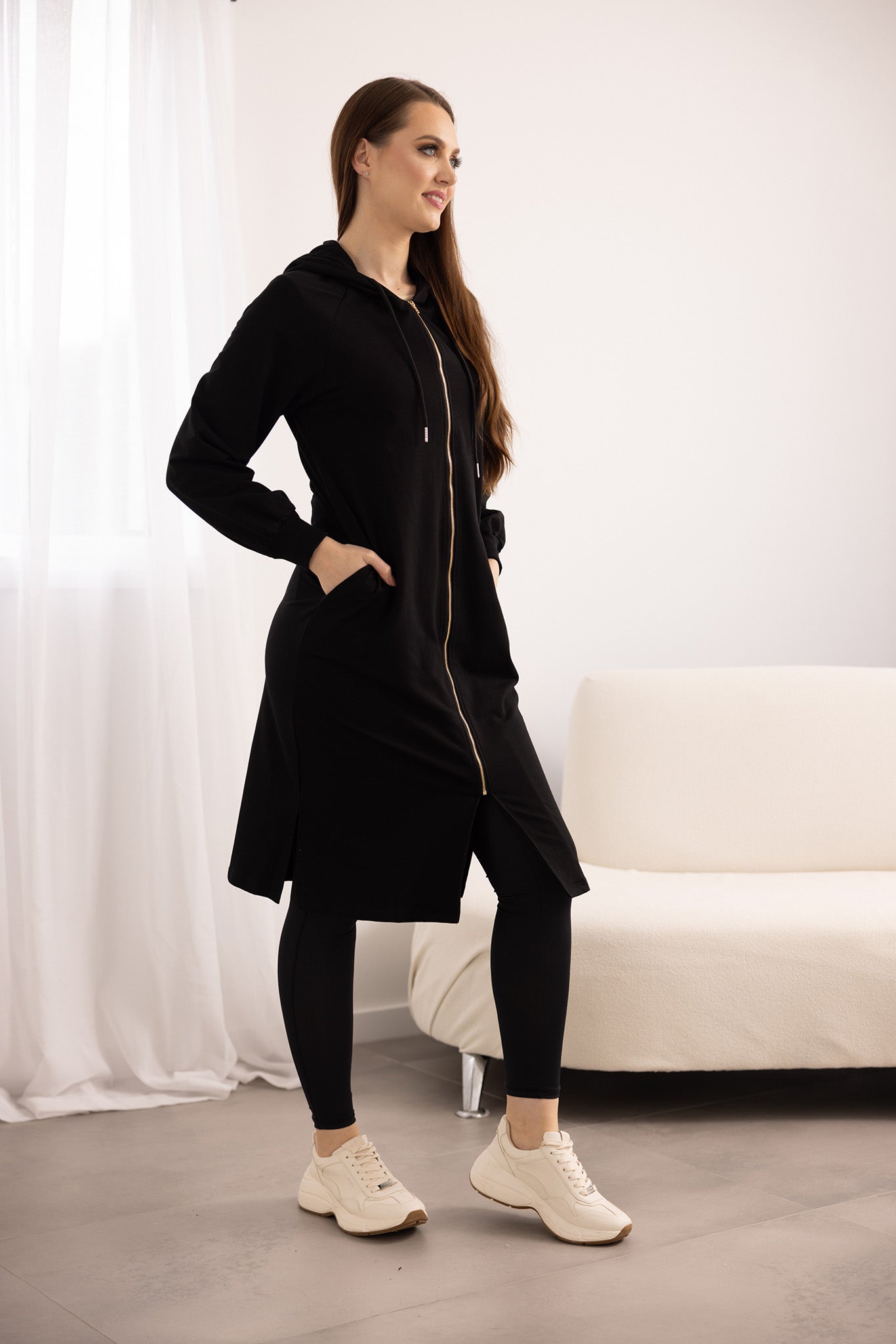 WS6408-1Black-jacket-move