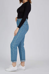 cgj1479-DenimWash-denim-jeans