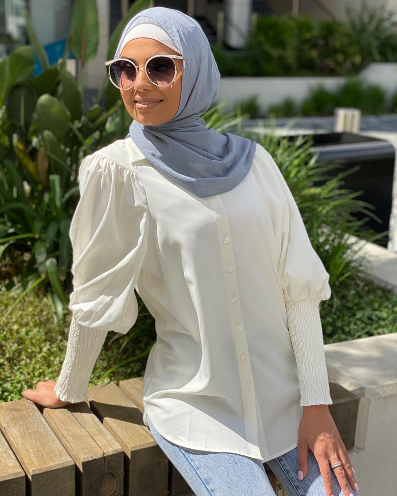 M00125OffWhite-shirt-top
