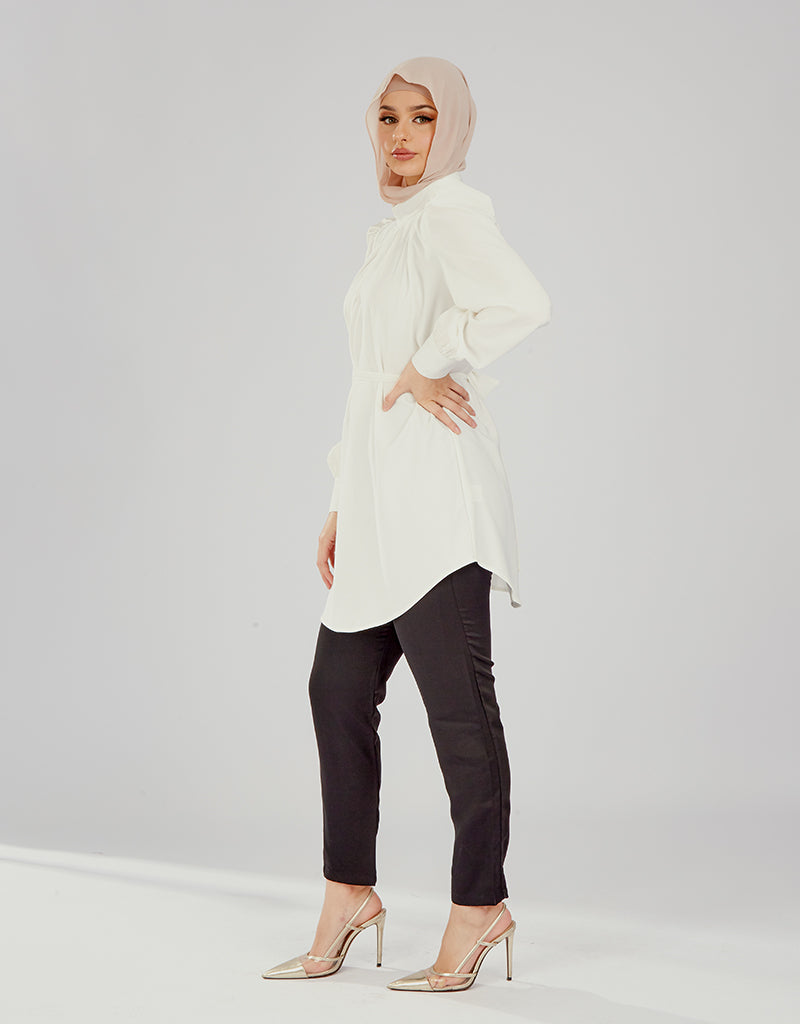 M7579OffWhite-top-blouse