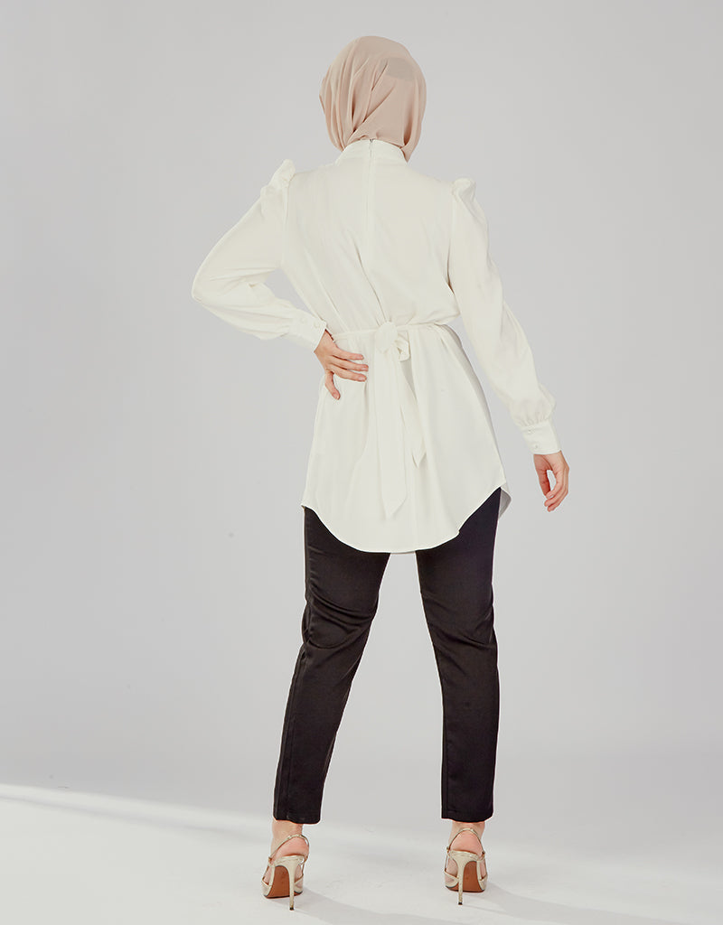 M7579OffWhite-top-blouse