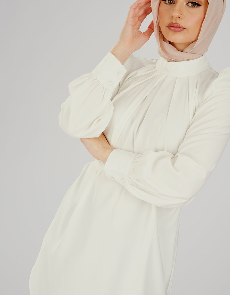 M7579OffWhite-top-blouse